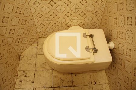 Casa à venda com 304m², 3 quartos e 3 vagasLavabo