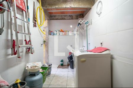 Casa à venda com 250m², 3 quartos e 1 vaga Casa à venda com 250m², 3 quartos e 1 vagaÁrea de Serviço