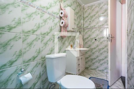 Casa à venda com 250m², 3 quartos e 1 vaga Casa à venda com 250m², 3 quartos e 1 vagaBanheiro da Suíte