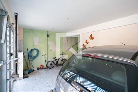 Casa à venda com 250m², 3 quartos e 1 vaga Casa à venda com 250m², 3 quartos e 1 vagaGaragem