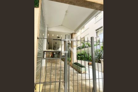 Apartamento para alugar com 40m², 1 quarto e sem vagaFachada e portaria