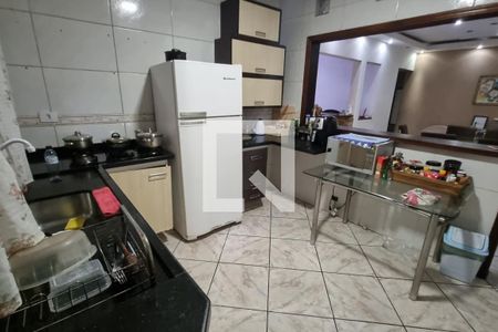 Casa para alugar com 500m², 2 quartos e 4 vagasCozinha