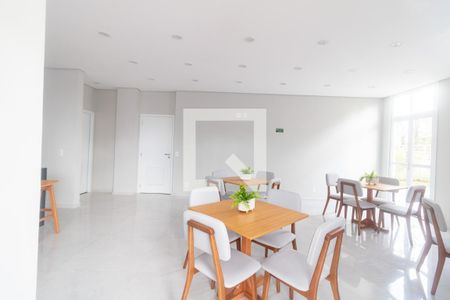 Apartamento para alugar com 54m², 2 quartos e 1 vagaÁrea comum - Salão de Festas