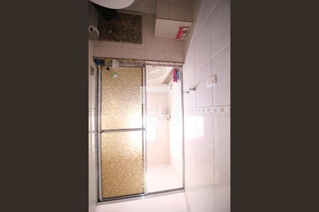 Casa à venda com 210m², 4 quartos e 4 vagasBanheiro 2