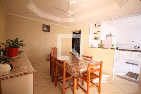 Casa à venda com 210m², 4 quartos e 4 vagasSala de Jantar