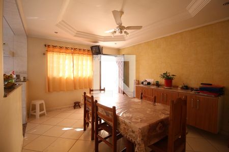 Casa à venda com 210m², 4 quartos e 4 vagasSala de Jantar