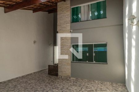 Casa à venda com 300m², 4 quartos e 2 vagasGaragem