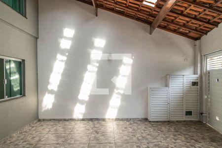 Casa à venda com 300m², 4 quartos e 2 vagasGaragem