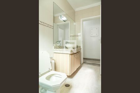 Casa à venda com 300m², 4 quartos e 2 vagasBanheiro