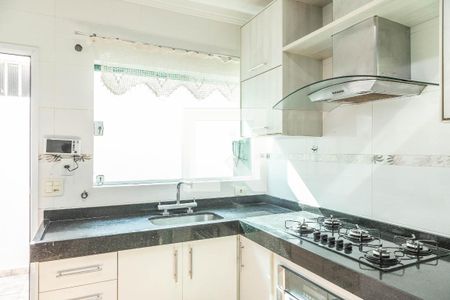 Casa à venda com 300m², 4 quartos e 2 vagasCozinha