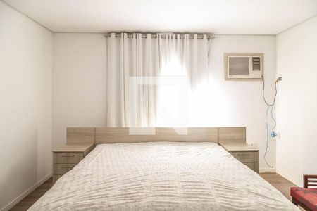 Casa à venda com 300m², 4 quartos e 2 vagasSuíte 1