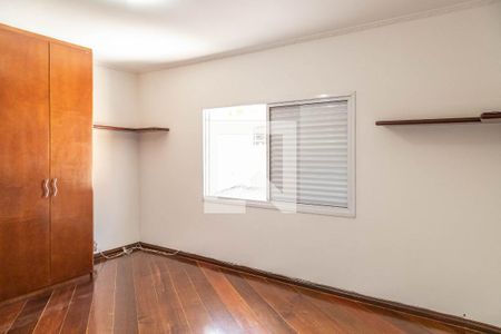 Casa à venda com 300m², 4 quartos e 2 vagasQuarto 3