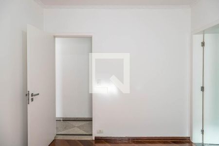 Casa à venda com 300m², 4 quartos e 2 vagasSuíte 2