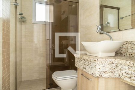 Casa à venda com 300m², 4 quartos e 2 vagasBanheiro de Serviço