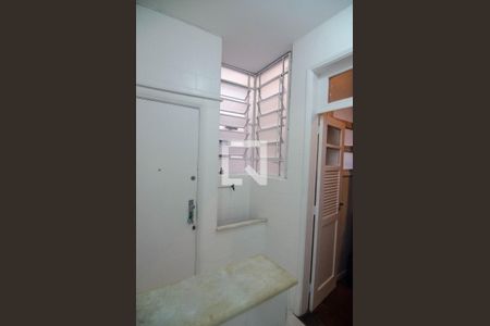 Apartamento à venda com 105m², 2 quartos e 1 vagaÁrea de Serviço