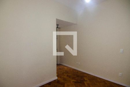 Apartamento à venda com 105m², 2 quartos e 1 vagaQuarto 2