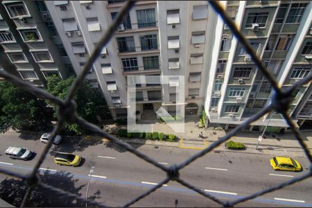 Apartamento à venda com 105m², 2 quartos e 1 vagaVista