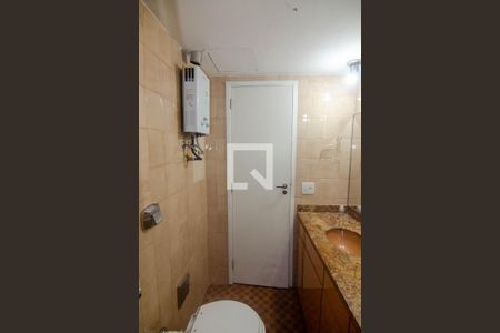 Apartamento à venda com 105m², 2 quartos e 1 vagaBanheiro do Quarto 2