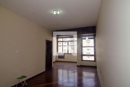 Apartamento à venda com 105m², 2 quartos e 1 vagaSala