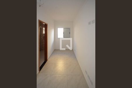 Casa à venda com 90m², 2 quartos e 2 vagasSuite