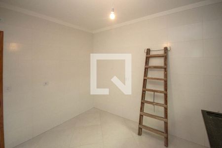 Casa à venda com 90m², 2 quartos e 2 vagasCozinha