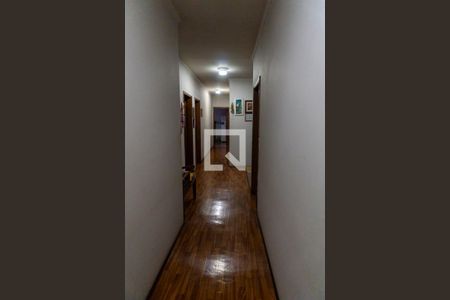 Corredor de casa à venda com 4 quartos, 470m² em Planalto Paulista, São Paulo