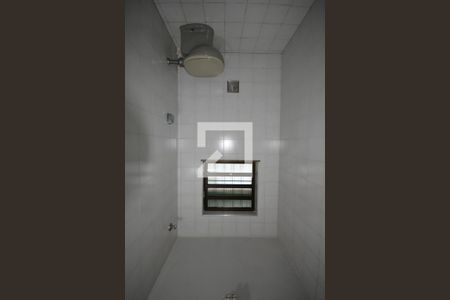 Casa à venda com 650m², 6 quartos e 8 vagasBanheiro 4