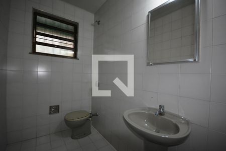 Casa à venda com 650m², 6 quartos e 8 vagasBanheiro 2