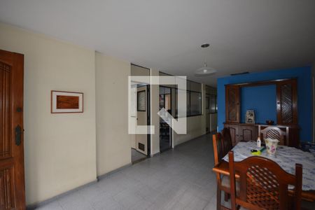 Casa à venda com 650m², 6 quartos e 8 vagasCozinha