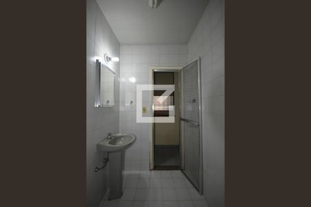 Casa à venda com 650m², 6 quartos e 8 vagasBanheiro 4