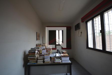 Casa à venda com 650m², 6 quartos e 8 vagasQuarto 4