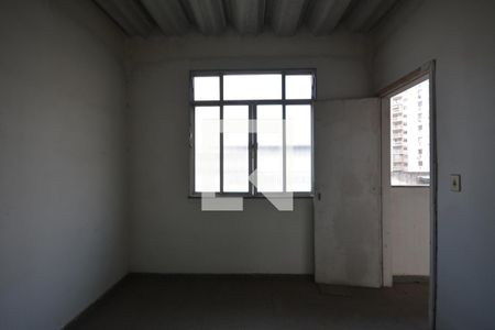 Casa à venda com 650m², 6 quartos e 8 vagasQuarto de Serviço