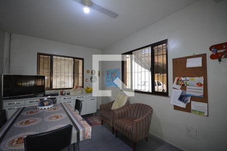 Casa à venda com 650m², 6 quartos e 8 vagasCozinha