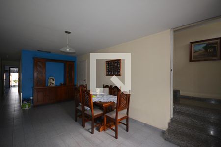 Casa à venda com 650m², 6 quartos e 8 vagasSala de Jantar