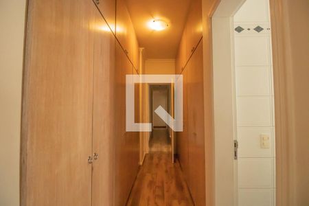 Apartamento à venda com 186m², 3 quartos e 3 vagasQuarto Suíte 1