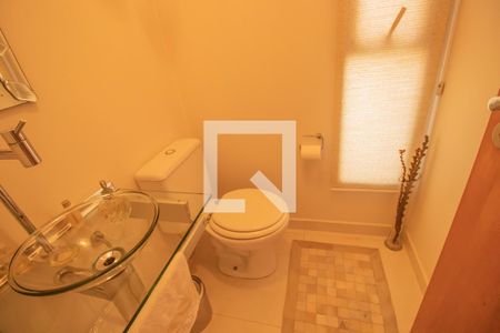 Apartamento à venda com 186m², 3 quartos e 3 vagasLavabo 