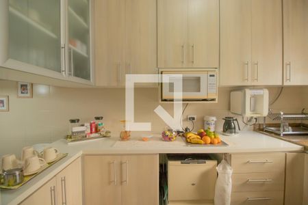 Apartamento à venda com 186m², 3 quartos e 3 vagasCozinha 