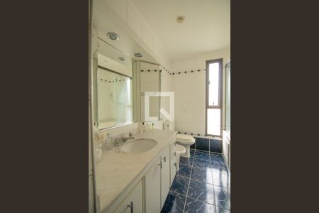 Apartamento à venda com 186m², 3 quartos e 3 vagasBanheiro 1 - Suíte 1