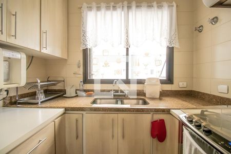 Apartamento à venda com 186m², 3 quartos e 3 vagasCozinha 