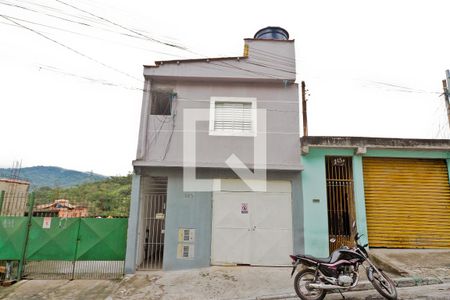 Fachada de casa para alugar com 1 quarto, 62m² em Jardim Peri, São Paulo