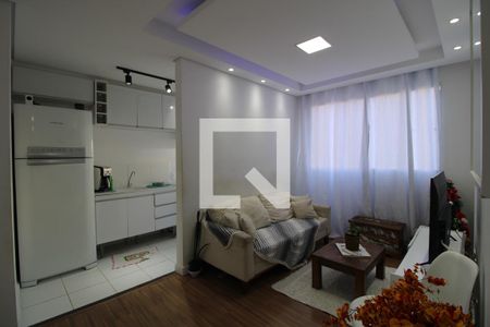 Sala de apartamento à venda com 2 quartos, 44m² em Usina Piratininga, São Paulo