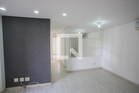Sala de apartamento para alugar com 3 quartos, 75m² em Pechincha, Rio de Janeiro