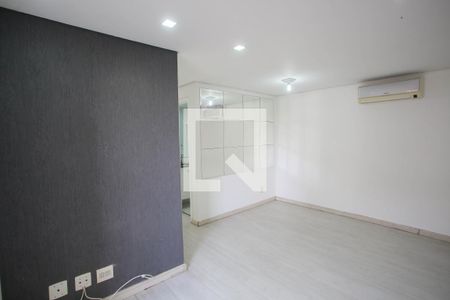 Sala de apartamento para alugar com 3 quartos, 75m² em Pechincha, Rio de Janeiro