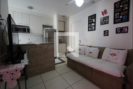 Sala de apartamento para alugar com 2 quartos, 33m² em Cambuci, São Paulo