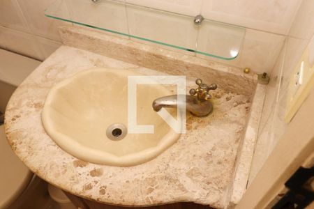 Apartamento para alugar com 72m², 3 quartos e 1 vagaBanheiro Social