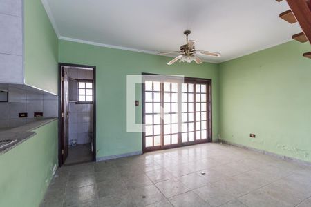 Sala/Sala de Jantar de casa de condomínio para alugar com 3 quartos, 280m² em Aruã, Mogi das Cruzes