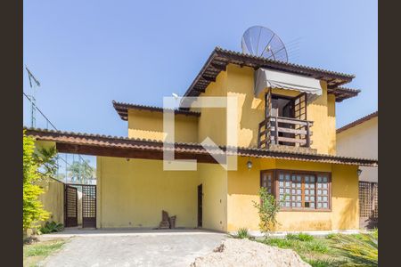 Casa de condomínio para alugar com 280m², 3 quartos e 6 vagasFachada