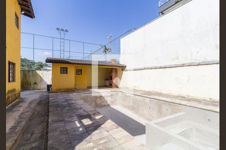 Casa de condomínio para alugar com 280m², 3 quartos e 6 vagasÁrea comum - Piscina