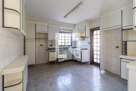 Casa de condomínio para alugar com 280m², 3 quartos e 6 vagasCozinha