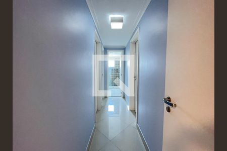 Corredor de apartamento para alugar com 3 quartos, 136m² em Chácara Inglesa, São Paulo